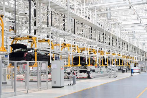 以智能绿色塑造灯塔工厂新典范